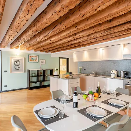 Beautiful Flat In The Historic Center Hotel
